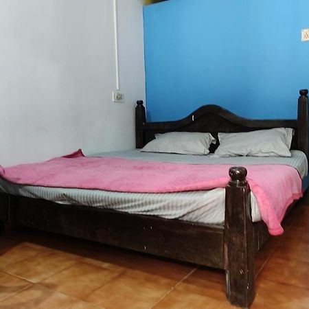 Arambol Beach Laxmi Guest House Eksteriør billede